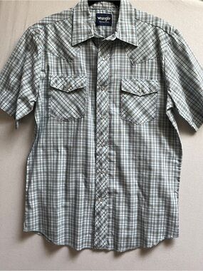 Wrangler Western Short Sleeve Plaid Pearl Snap Shirt Size M